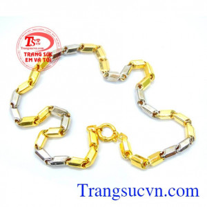 Dây chuyền nam vàng 10k mạnh mẽ dây chuyền vàng đeo hợp thời trang, chất lượng dây chuyền vàng đảm bảo chât lượng và uy tín. khách hàng ưa chuộng nhiều năm liền