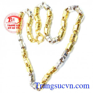 Dây chuyền nam tính phong cách TSVN là dây chuyền nam vàng sang trọng đảm chất lượng dành cho phái mạnh,dây chuyền vàng nam,đeo cùng mặt dây chuyền nam hợp thời trang