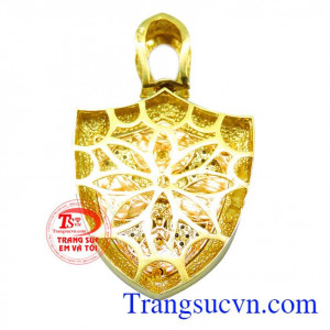 Mặt khiên kiếm mạnh mẽ