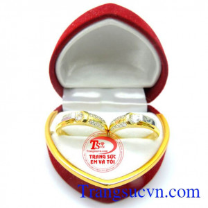 Nhẫn cưới vàng vàng tây đẹp sang trọng kinh tế cho đôi bạn trẻ