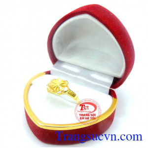 Nhẫn nữ vàng hoa cách điệu nhẫn vàng tây.