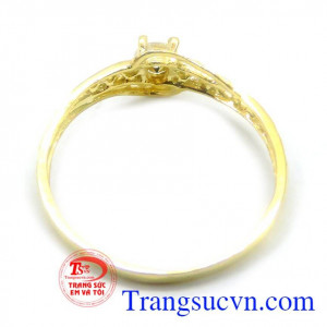 Nhẫn nữ vàng tây đá thiết kế và chế tác nhẫn nữ theo yêu cầu,Uy tín khách ưa chuộng. Nhẫn nữ vàng đá kết giá rẻ