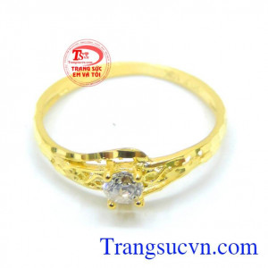 Nhẫn nữ gắn đá chất lượng vàng đảm bảo. Nhẫn nữ vàng đá kết giá rẻ