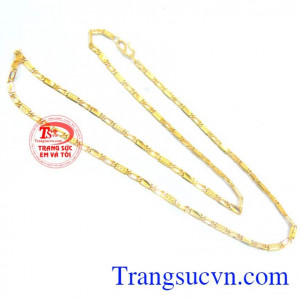 Dây chuyền mảnh thời trang