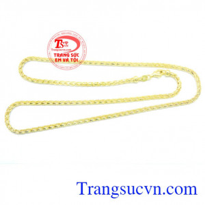 Dây chuyền nam làm nổi bật bản thân, chất lượng vàng đảm bảo mang lại màu vàng bền và sáng bóng
