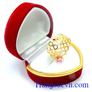 Nhẫn kết nối tình yêu