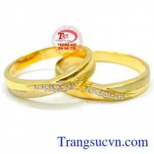 Cặp nhận cưới tình yêu đẹp, nhẫn cưới giá tốt hạnh phúc mãi mãi cùng chung đôi