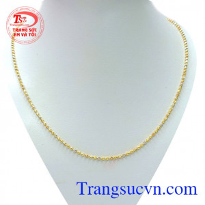Sản phẩm dây chuyền nữ vàng màu ý 18k