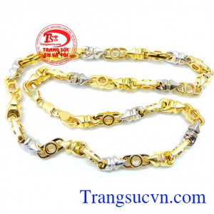 Dây chuyền nam vàng tây sành điệu dây chuyền nam vàng tây giá chuẩn, dây chuyền nam vàng thiết kế tinh tế, hợp thời trang, dễ phối hợp với các trang phục
