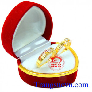 Nhẫn cưới tình yêu thủy chung 