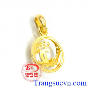 Mặt dây nữ đá kết đẹp đeo hợp thời trang, mặt dây chuyền sáng bóng uy tín về chất lượng vàng. Mặt dây nữ đá kết đẹp