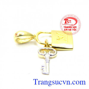 Mặt dây nữ 10k khóa tình yêu