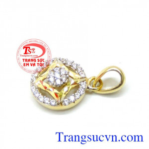Mặt dây chuyền nữ vàng