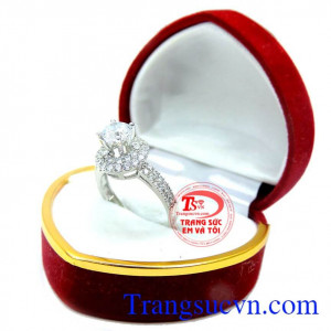 Nhẫn vàng trắng tinh tế tôn vinh phái đẹp. Nhẫn vàng trắng đính đá đẹp 10k