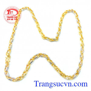 Dây chuyền 10k cho nam đẹp khi nói đến thời trang nam giới, bí quyết để có một phong cách tuyệt vời nằm ở cách chọn cho mình sao cho mình một dây chuyền sao cho hợp