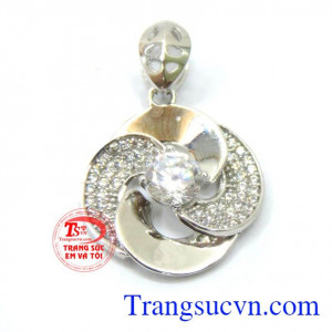 Mặt nữ vàng trắng đính đá đẹp mặt dây giá tốt Bán mặt dây chuyền vàng tây dành cho nữ