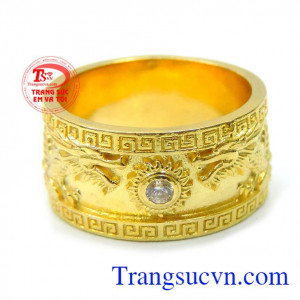 Nhẫn nam vàng rồng tạo nên phong cách mạnh mẽ cho người đàn ông