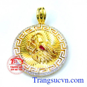 Mặt rồng cá tính cho nam đẹp là mặt dây vàng nam rồng quyền uy đeo hợp thời trang,kết hợp dây chuyền vàng