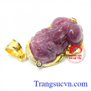 Tỳ hưu ruby mang lại tài lộc