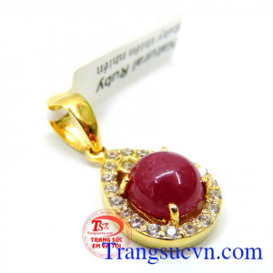 Mặt tỳ hưu ruby bọc vàng quý phái tinh tế, đeo hợp phong thủy
