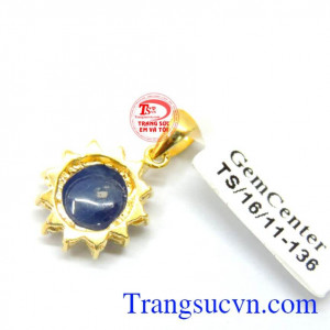 Mặt nữ saphire quý phái tinh tế, đeo hợp phong thủy