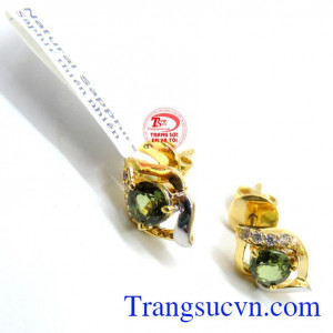 Hoa tai saphire nữ tình yêu đẹp gắn đá quý saphire thiên nhiên, thiết kế tinh tế, đá saphire thiên nhiên đẹp những nét khắc tinh tế