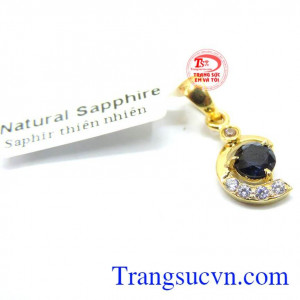 Phong thủy học cho rằng năng lượng hài hòa giữa những người mệnh Thủy mang lại vạn điều may mắn, bảo vệ họ luôn được an toàn