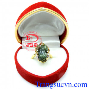 Nhẫn tỳ hưu saphire nữ tính đẹp tỳ hưu vàng tây chế tác tinh tế gắn đá thiên nhiên đẹp mang lại nhiều may mắn tiền tài hạnh phúc. 