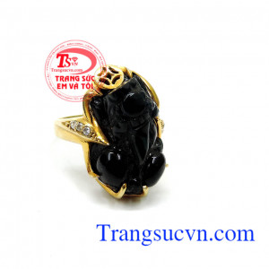 Tỳ hưu mông to mang tài lộc. Nhẫn nữ tỳ hưu nữ tính đẹp