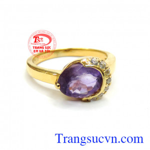 Nhẫn thạch anh tím nữ trang đẹp thiết kế nhẫn nữ sang trọng quý phái đeo hợp thời trang. 