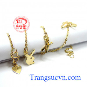 Lắc chân cá tính cho nữ