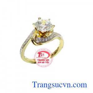 Là mặt hàng được nhiều bạn trẻ yêu thích bởi giá thành vừa phải, rất thời trang mà ý nghĩa. Nhẫn nữ đính đá điệu đà đẹp