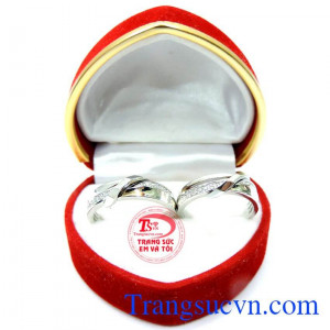 Nhẫn cưới nơi tình yêu bắt đầu