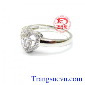 Nhẫn vàng trắng dành cho nữ đeo ngón giữa. Nhẫn nữ vàng trắng ngọt ngào