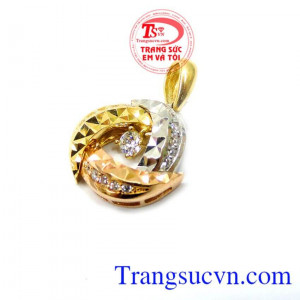 Mặt dây sáng bóng may mắn đẹp