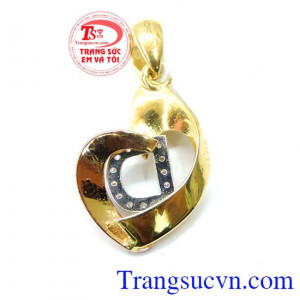 Mặt dây nữ chữ D duyên dáng