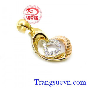 Mặt dây nữ chữ D duyên dáng