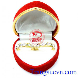 Nhẫn cưới vàng tây đẹp
