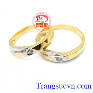 Nhẫn cưới vàng vững bước 14k đẹp là món trang sức không thể thiếu được trong bất cứ cuộc hôn nhân nào