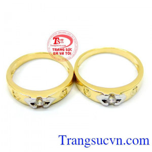 Nhẫn cưới đính hôn món quà ý nghĩa thiết kế tinh tế sang trọng mang lại nhiều ý nghĩa to lớn cũng như là tín vật quan trong đánh dấu sự thay đổi đặc biệt đó