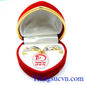 Cặp nhẫn cưới tình yêu hẹn ước