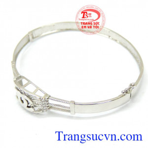 Vòng nữ vàng trắng sáng đẹp hợp thời trang.