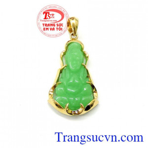 Mặt quan âm bọc vàng đeo may mắn luôn tượng trưng cho điềm lành, lòng từ bi,bác ái, hướng thiện, hướng phật, hóa hung khí, giải trừ tai ách cho gia chủ