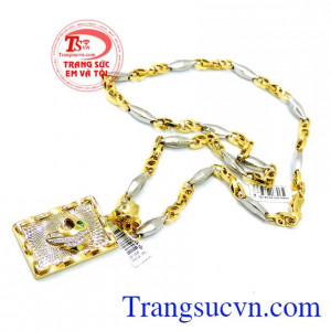 mang lại sự mạnh mẽ nam tính, sang trọng và quý phái dành cho những chủ nhân cá tính của mình, Bộ trang sức mặt báo nam tính