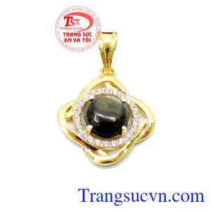 Mặt nữ đính đá saphire 14k đẹp trang sức đá Sapphire còn được sử dụng nhiều về mặt phong thuỷ