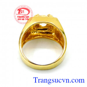 Nhẫn nam vàng tây gắn kim cương là món quà ý nghĩa dành tặng bạn nam