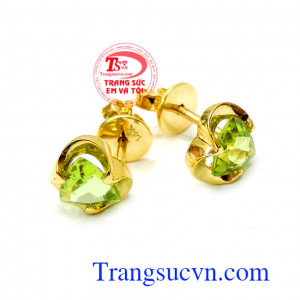 Hoa tai peridot 14k đeo trẻ đẹp