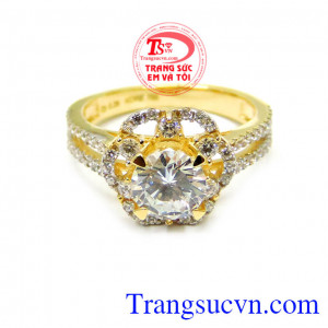 Nhẫn nữ vàng đính đá lung linh là một tác phẩm rực rỡ với nhiều đá trắng rực rỡ, sáng chói. 