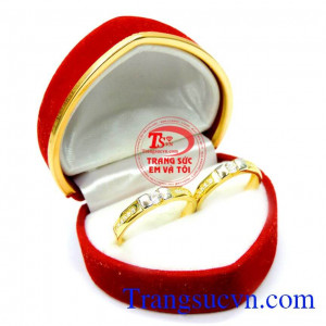 Đôi nhẫn cưới món quà hạnh phúc