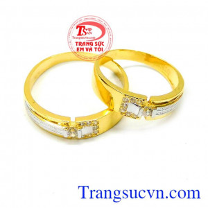 Nhẫn cưới 10k đeo thủy chung là món trang sức không thể thiếu trong ngày vui trọng đại